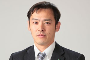 増田　慎　支配人
