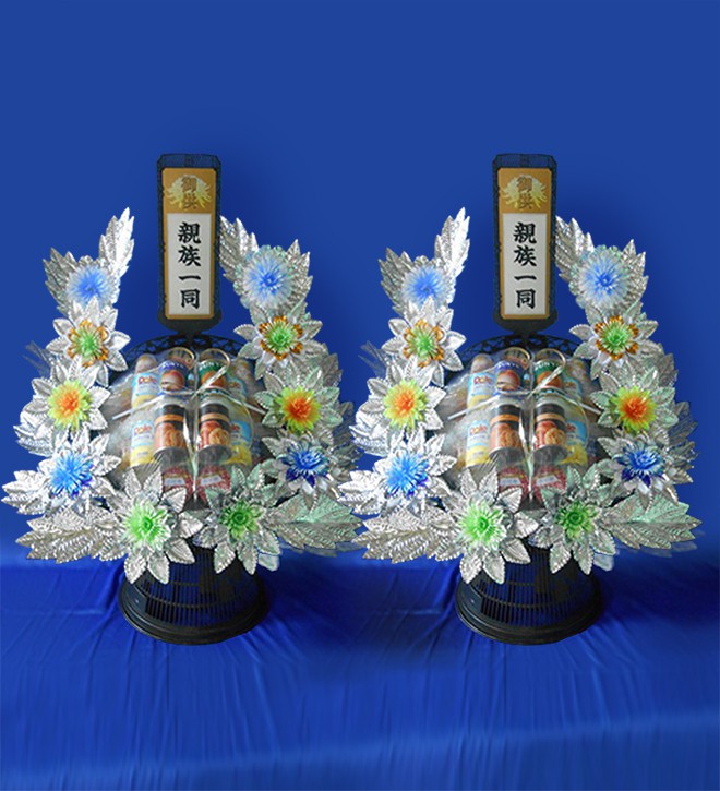 供花 供物のご注文 葬儀は信頼と実績の 典礼会館 へ